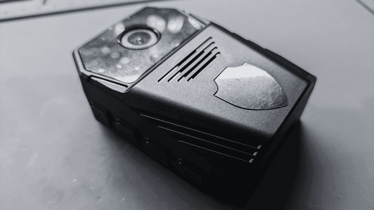 Cover Image for Intercepting Traffic from Police Bodycam App Sending Data to China